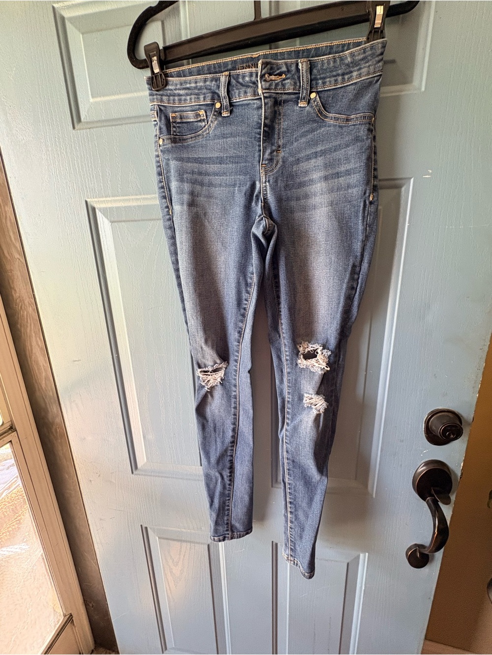 Jennifer Lopez Light Blue Ripped Skinny Jeans